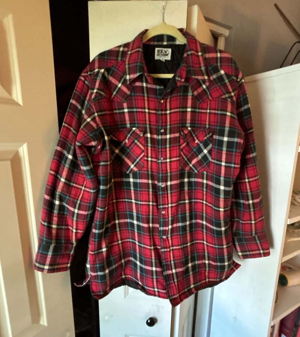 Ely Cattleman Vintage Pearl Snap Quilted Lined Red Plaid Flannel Shacket